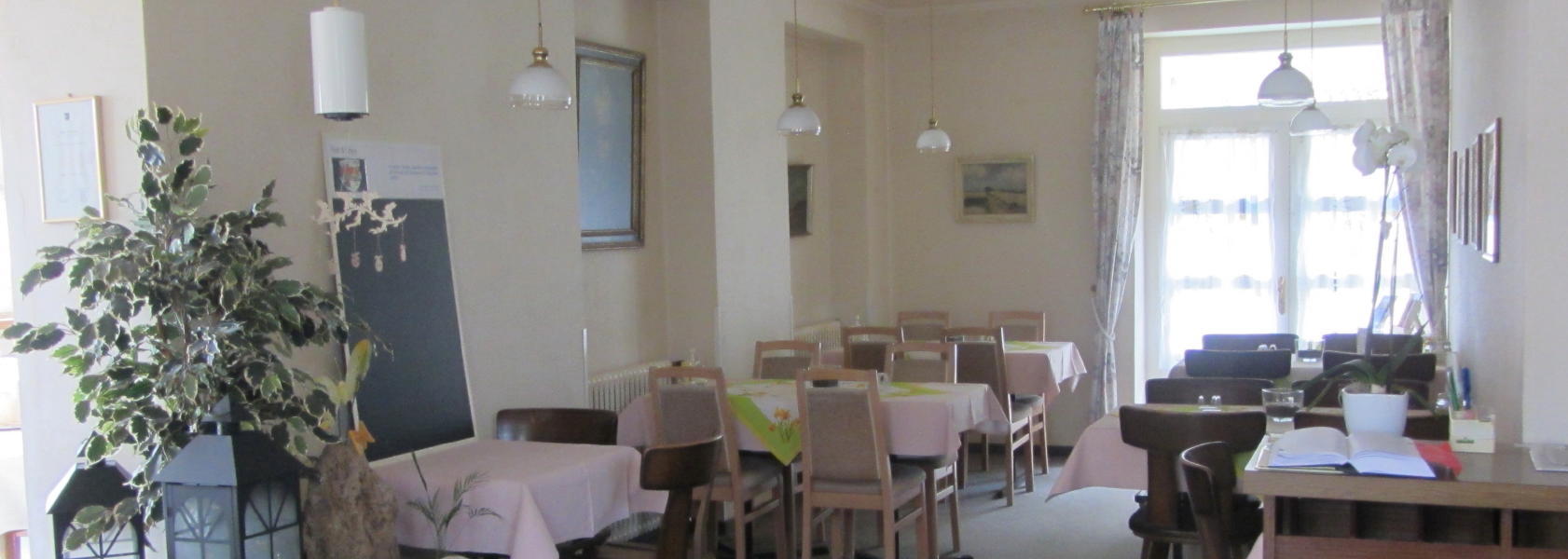 restaurant01.jpg
